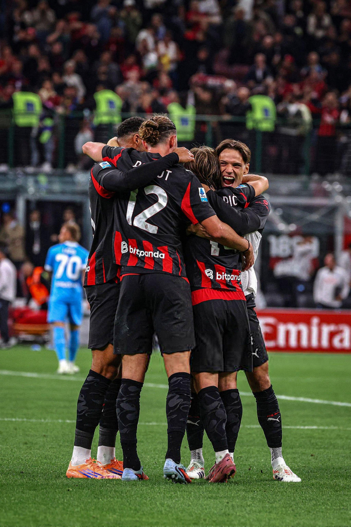 关于国际米兰-负于那不勒斯，欧冠希望渺茫的信息