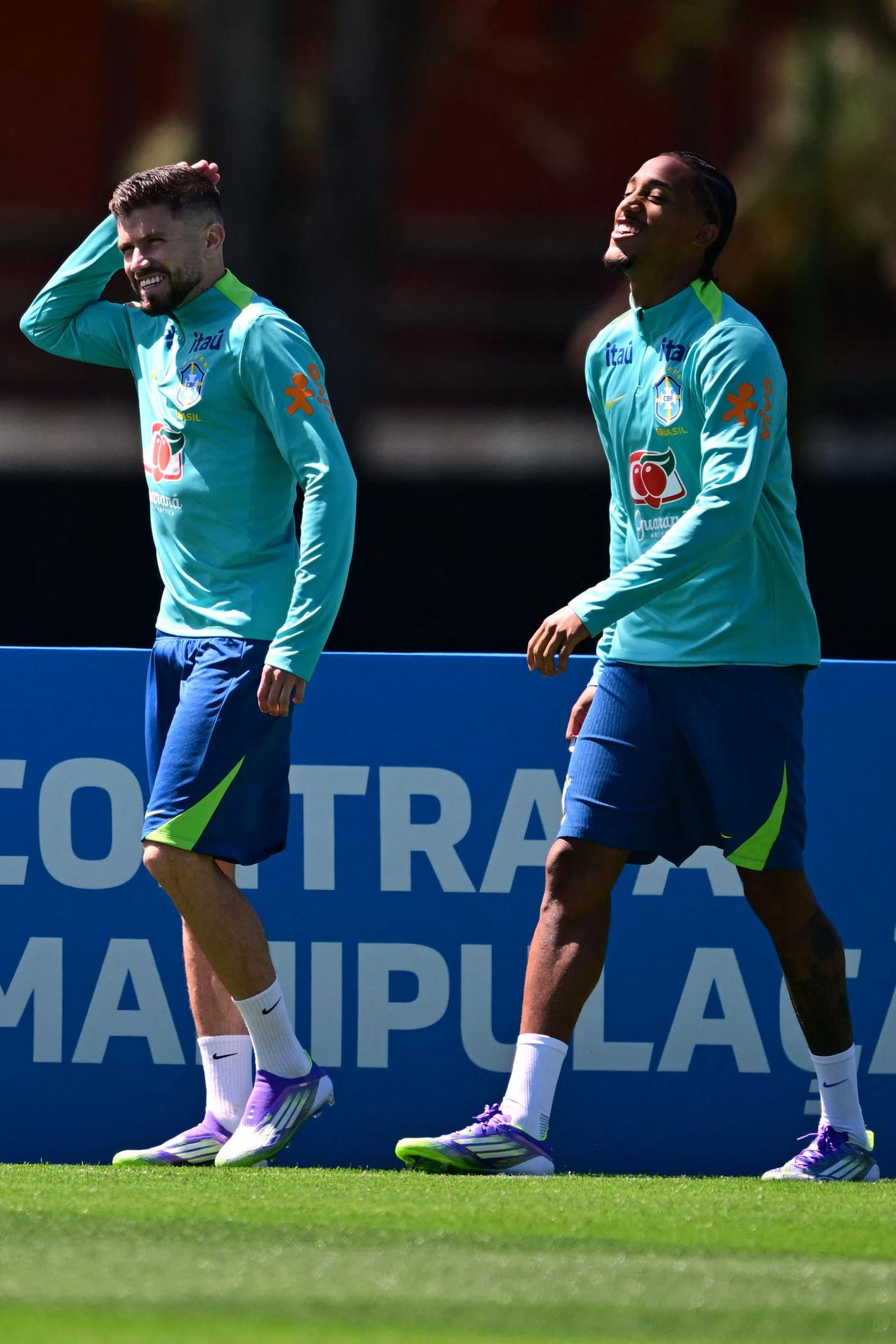 足球友谊赛赛程紧张,各队备战煞费苦心的简单介绍 足球友谊赛赛程紧张,各队备战煞费苦心的简单介绍